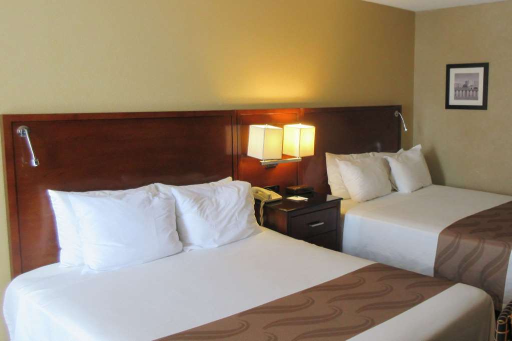 בריינרד Quality Inn & Suites חדר תמונה